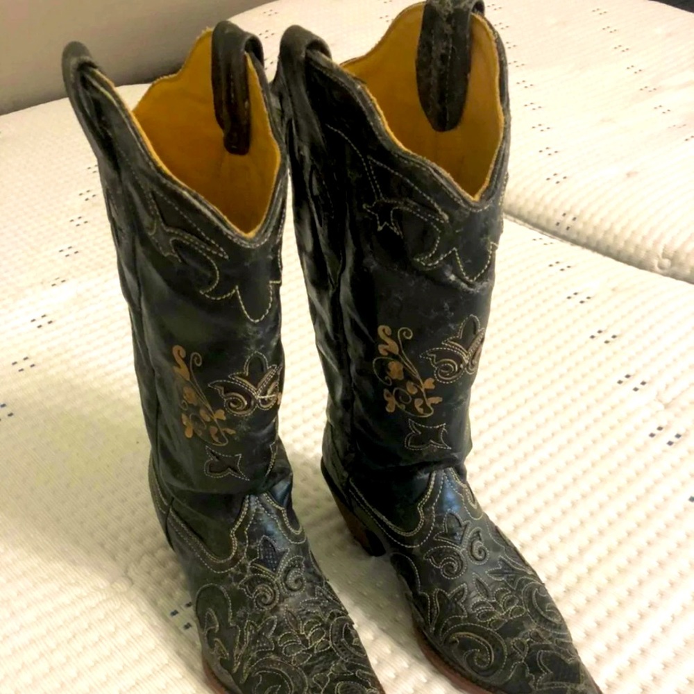 Corral Cowboy Boots, Size 7